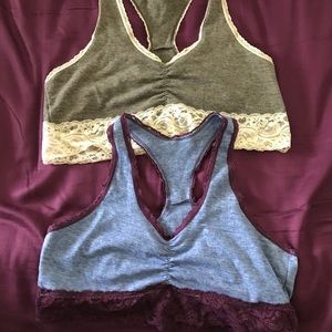 2 bralettes!